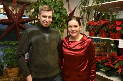 Oma kukkakauppa täytti vuosien haaveen Oma kukkakauppa täytti vuosien haaveen