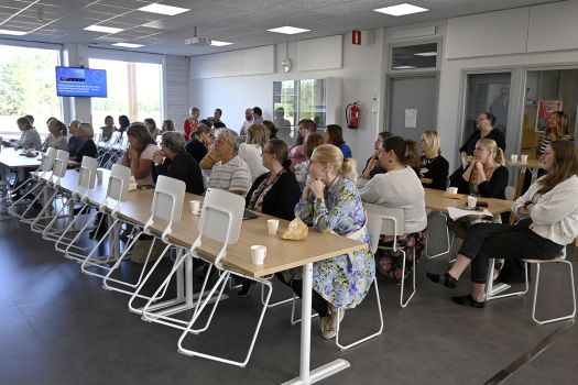 Liikunnallisen elämäntavan edistäminen alkaneen lukuvuoden teema Liikunnallisen elämäntavan edistäminen alkaneen lukuvuoden teema